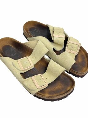 Birkenstock Arizona Sandals Size 38 US 7 Soft Footbed Almond Suede Leather Shoes